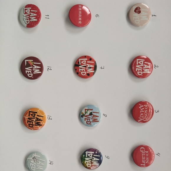 COPY - Metal Pin Helzberg Diamonds I AM LOVED in different languages - Picture 2 of 6